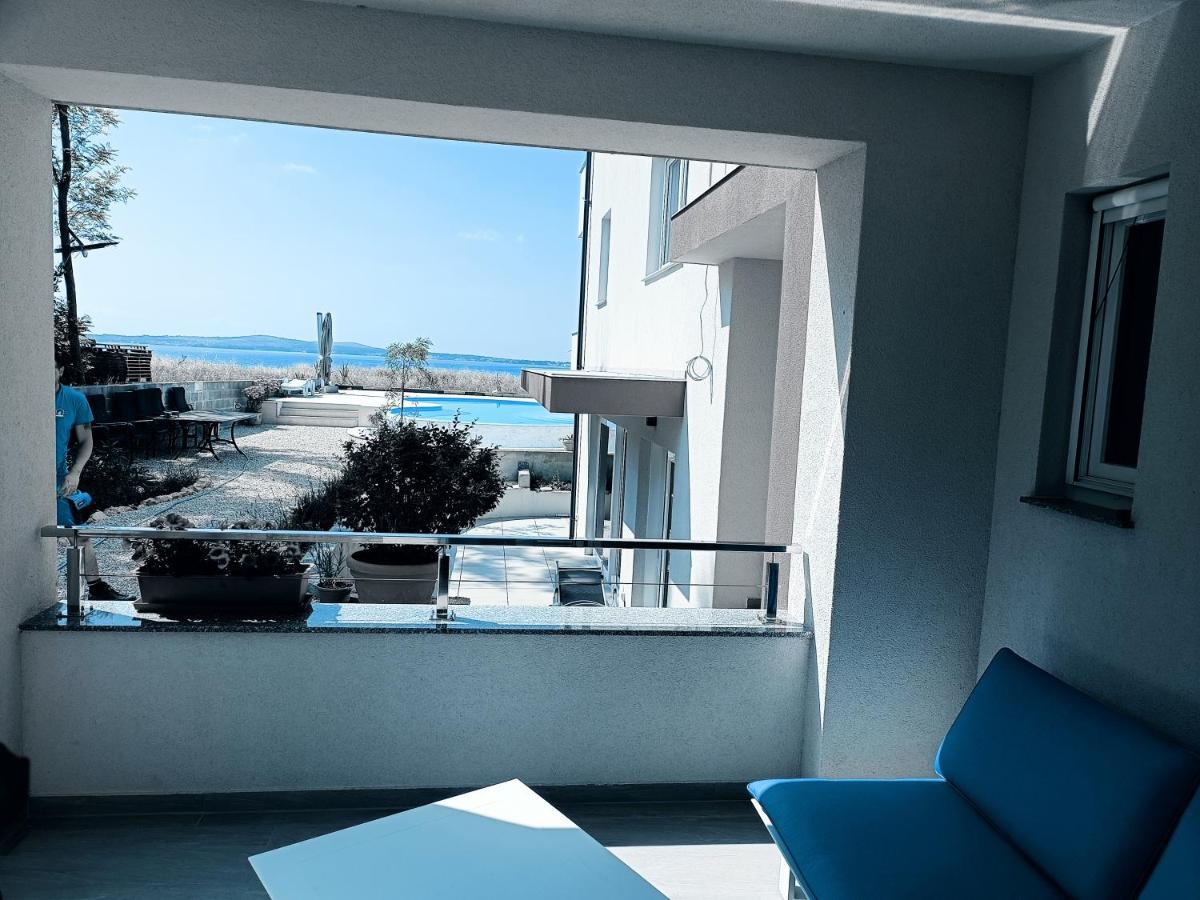 Aparthotel Dalmacija Privlaka  Εξωτερικό φωτογραφία
