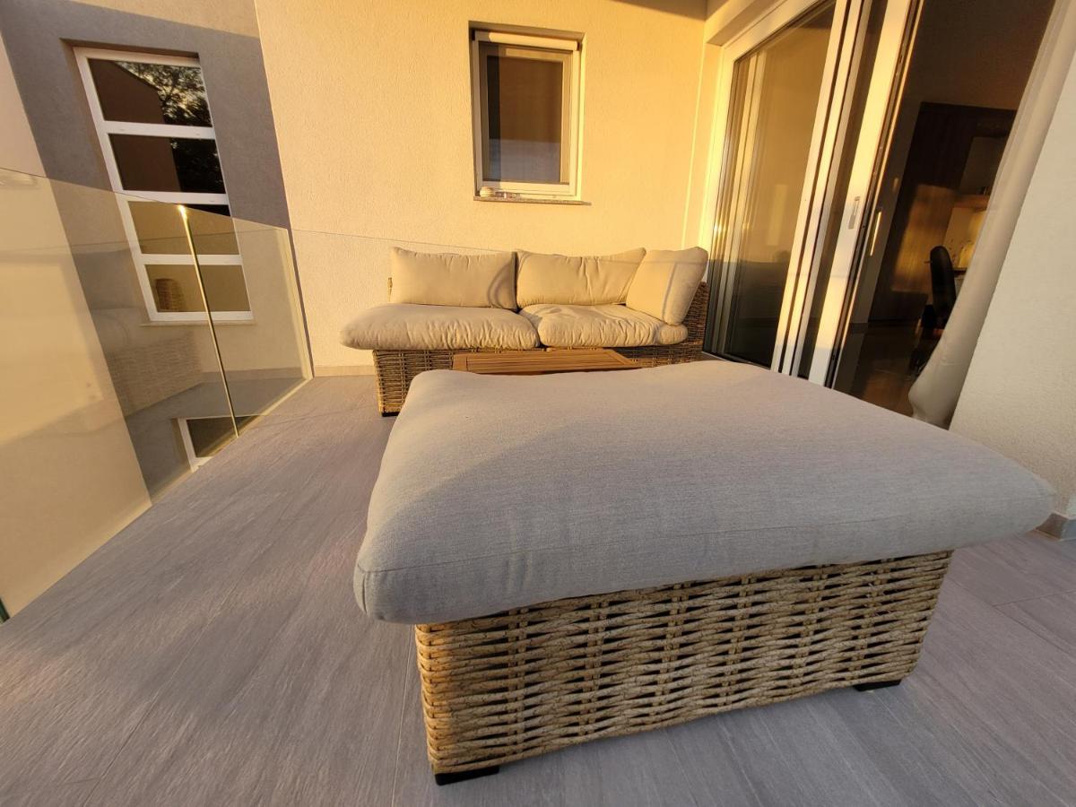 Aparthotel Dalmacija Privlaka  Εξωτερικό φωτογραφία