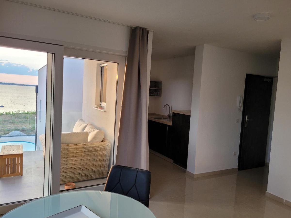 Aparthotel Dalmacija Privlaka  Εξωτερικό φωτογραφία